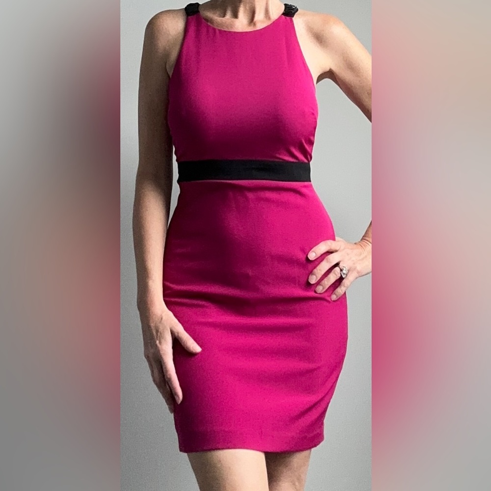 Badgley Mischka pink dress with black detail. Size 2